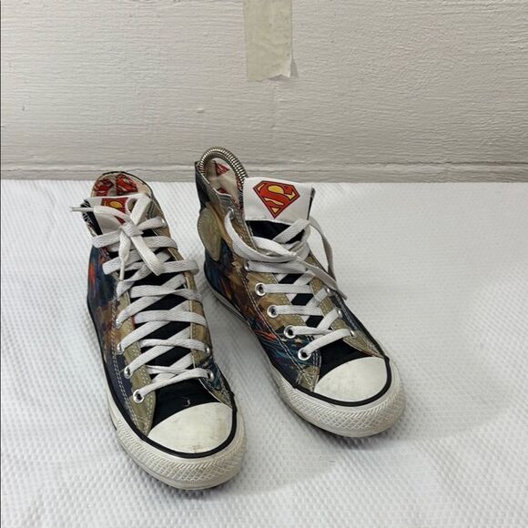 Converse All-Star and DC Comics Superman High-Top Sneakers Size 8 - Picture 3 of 12